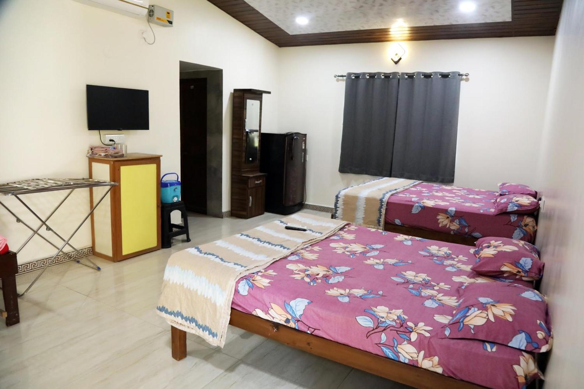 The Royal Ascot Holiday Home Alībāg Quarto foto
