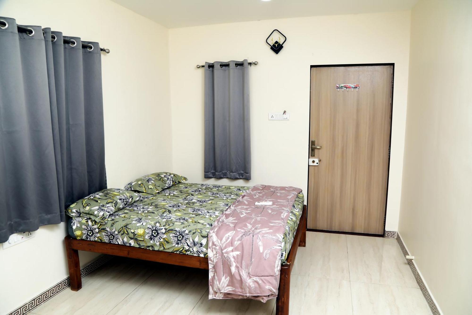 The Royal Ascot Holiday Home Alībāg Quarto foto